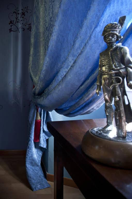 Repubblica Di Oz Rooms Варезе Экстерьер фото